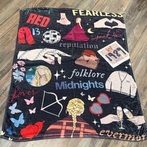 Taylor Swift “The Era’s Blanket”